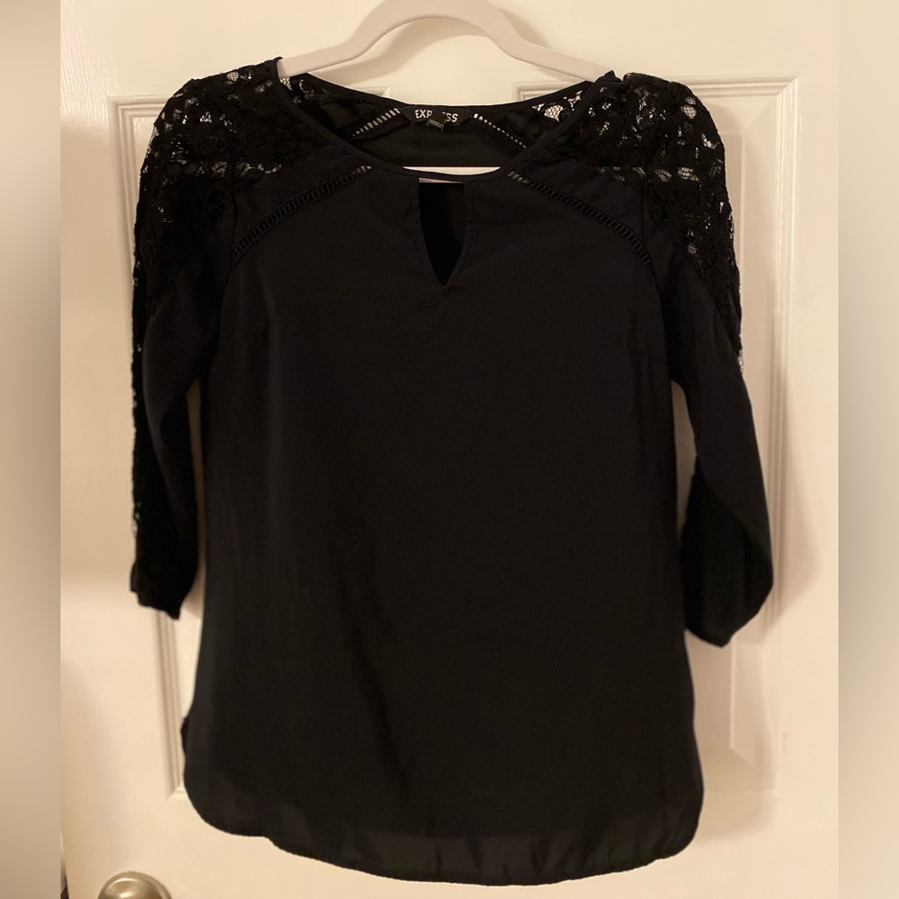 ⭐️Express Black Blouse